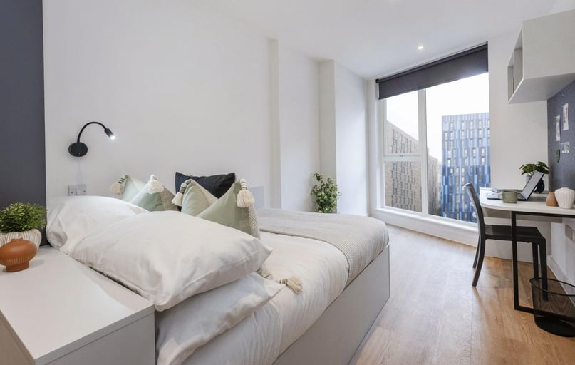 St James Boulevard, Newcastle Upon Tyne, Newcastle - Image 1